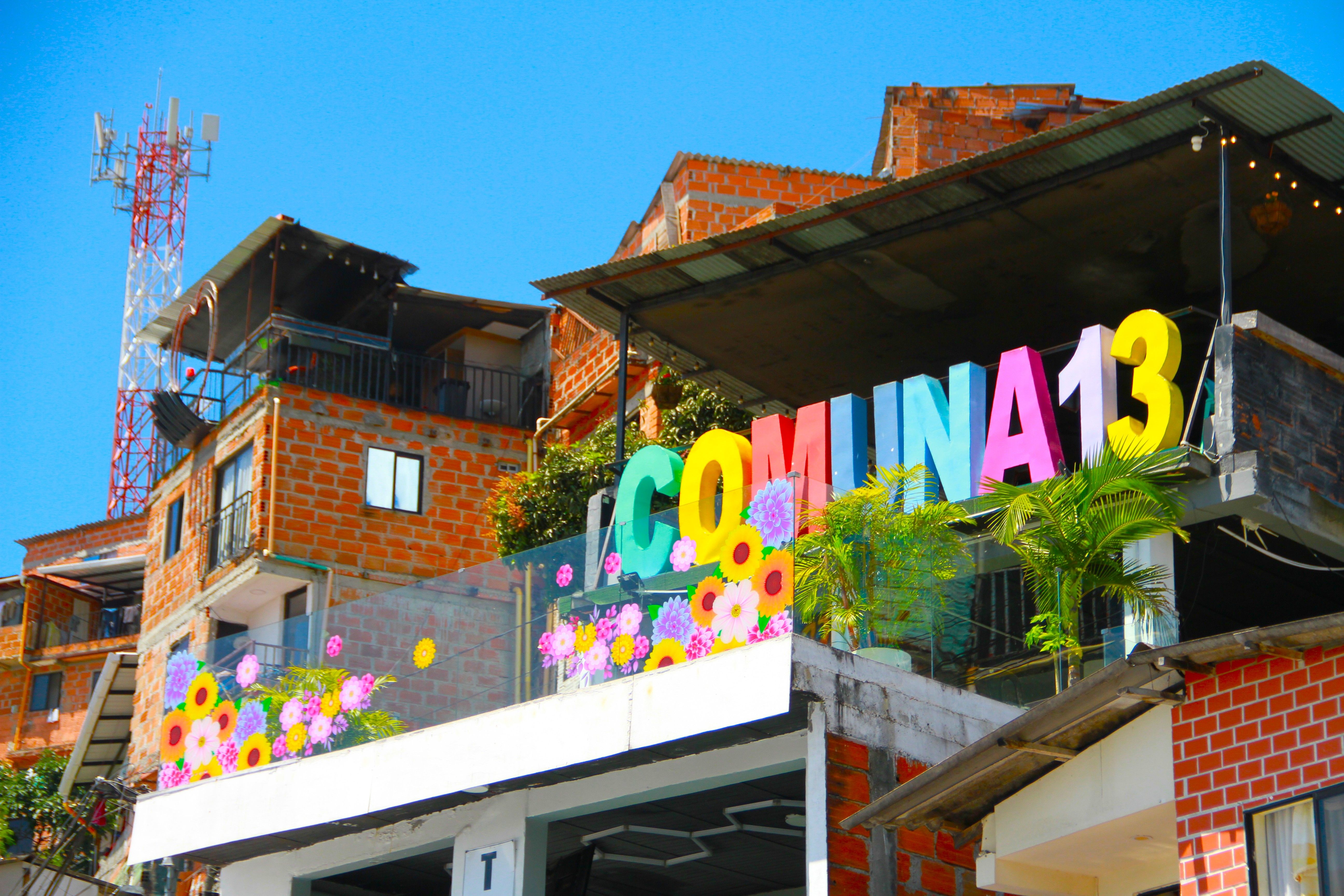 Private Comuna 13 tour in Medellín, Colombia
